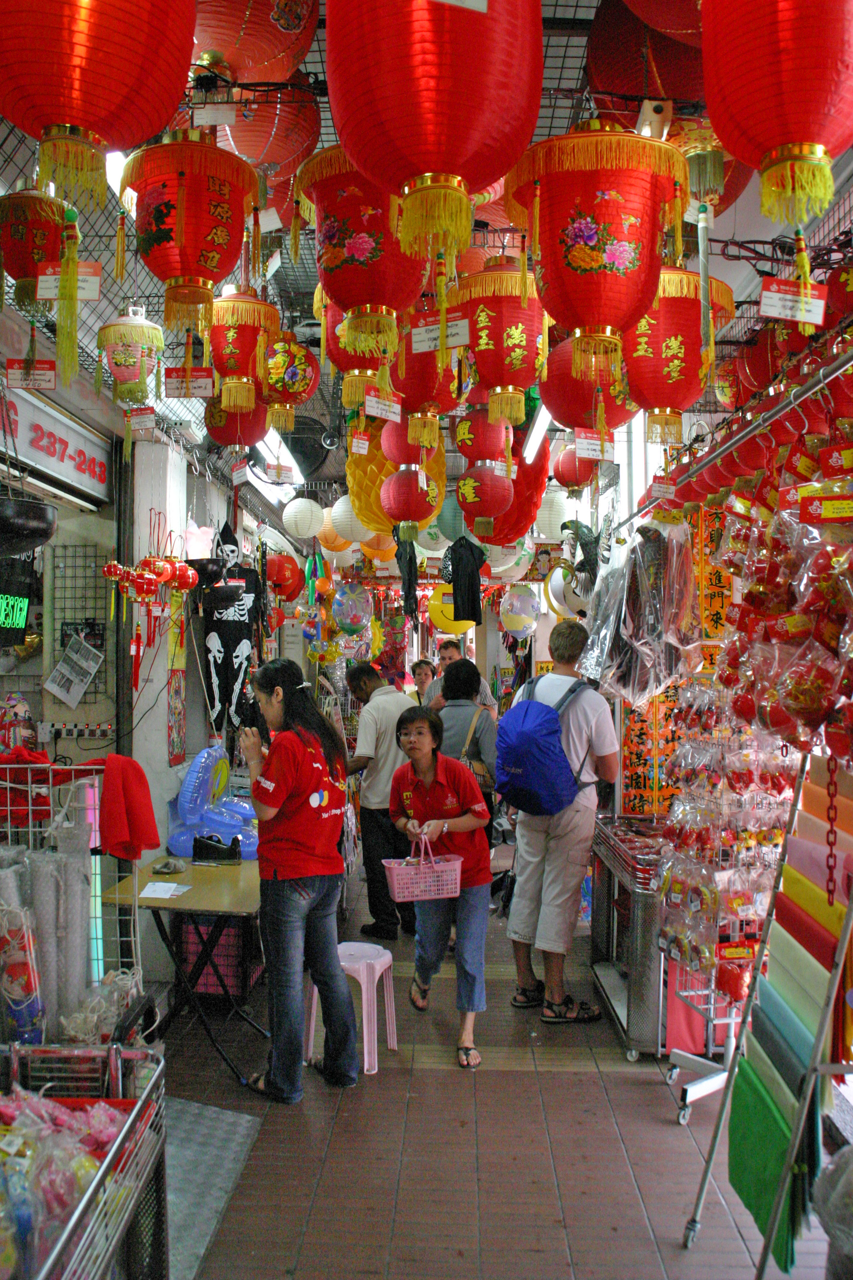 Singapore 14 Days Itinerary – Mid-Range Plan