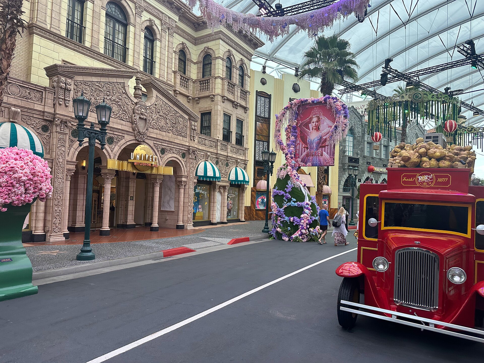 Universal Studios Singapore: Complete Visitor Guide (2027)