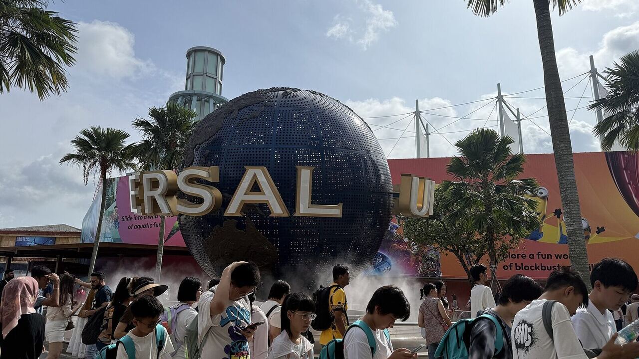 Universal Studios Singapore Guide 2026: Tickets, Best Rides & Insider Tips