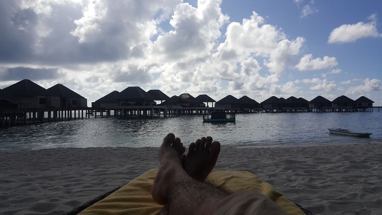 Grand Park Kodhipparu, North Malé Atoll — Transfers, Villas and Package Prices