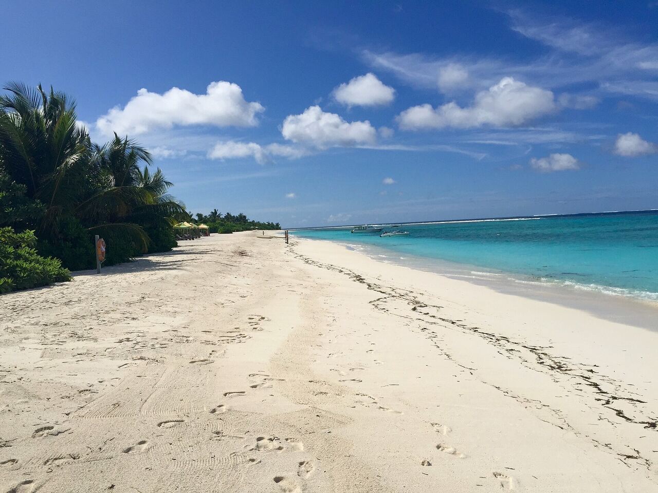 Arrival Beach and Spa at Gulhi, South Malé Atoll — Transfers, Villas and Package Prices